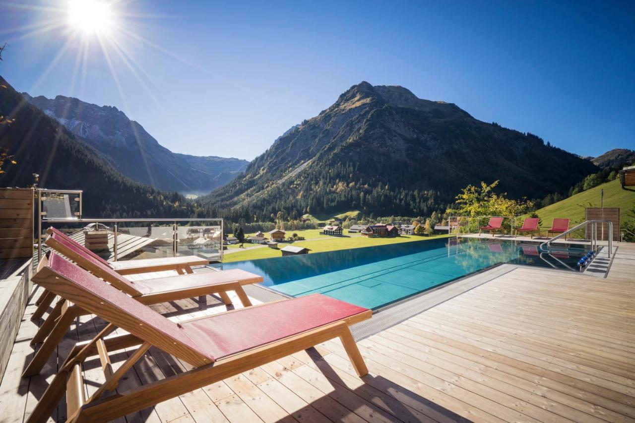 Der Kleinwalsertaler Rosenhof Hotel Mittelberg Exterior photo